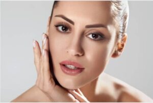 Read more about the article Best Day and Night Cream for Glowing Skin Reviews