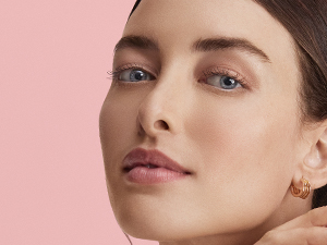 Read more about the article Best Anti-Aging Ceramide Serum Capsules Review