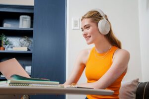 Read more about the article Top Sony Wireless Headphones Review